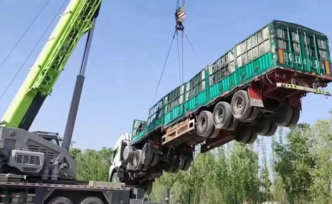 义安区道路脱困救援案例